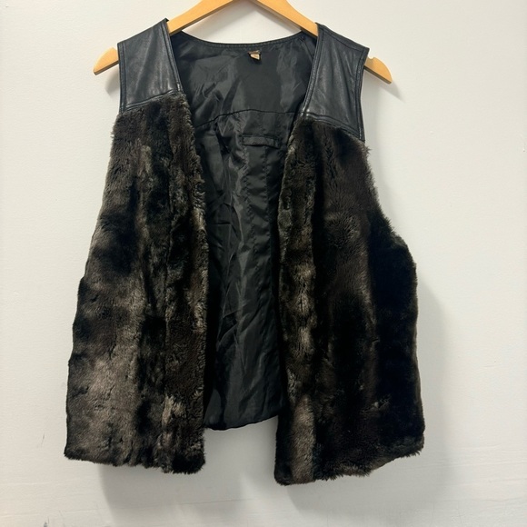 Free People Jackets & Blazers - Free People Faux Leather Fur Vest in Large Black Brown